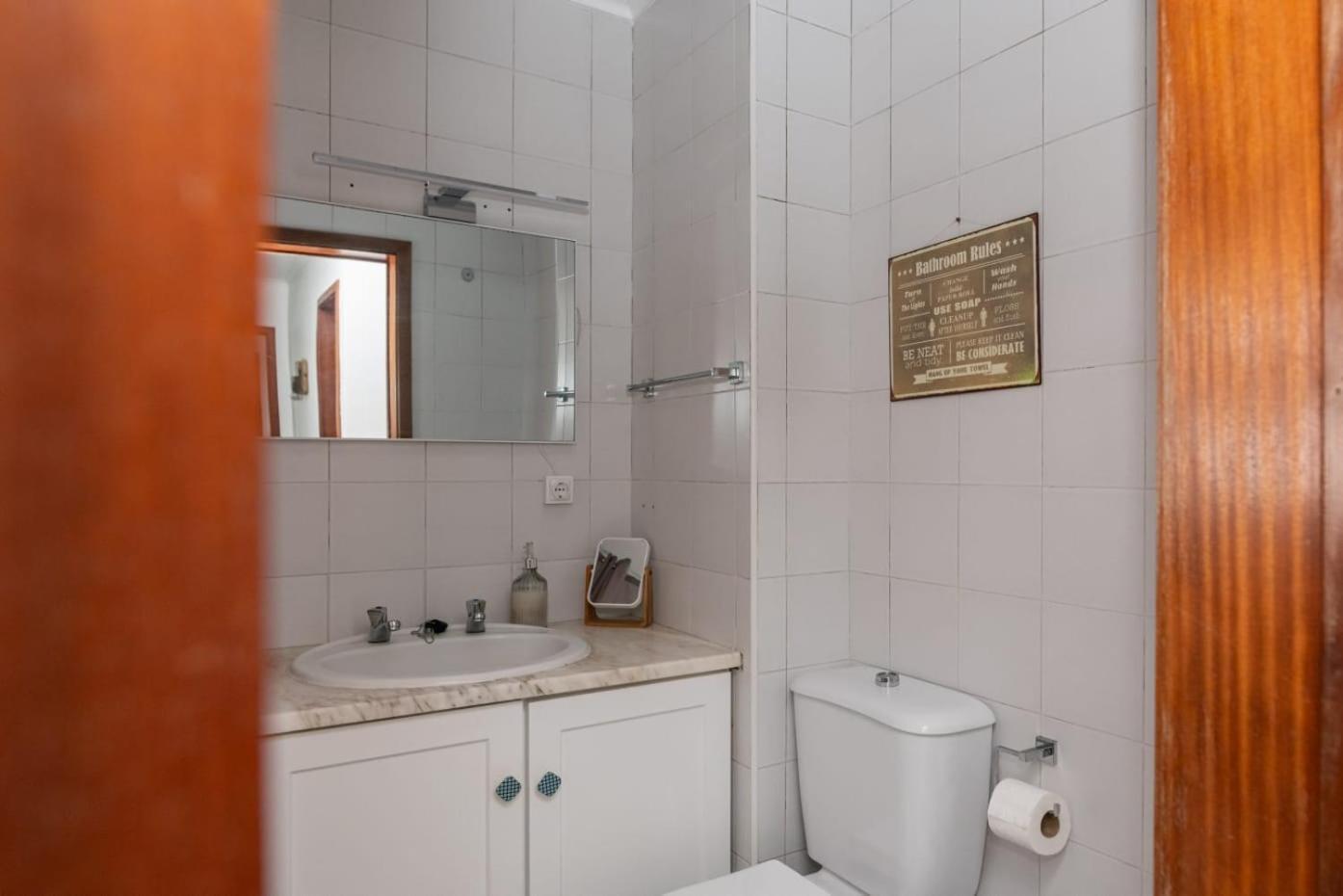 Family Friendly Azorean Apartment Ponta Delgada  Ngoại thất bức ảnh